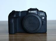 Grajewo ogłoszenia: Sprzedam Aparat bezlusterkowiec Canon Eos Rp 24mpx,pełna klatka... - zdjęcie