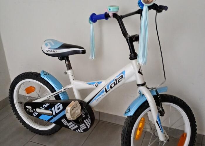 Grajewo ogłoszenia: Sprzedam rower, koła 16 cali.