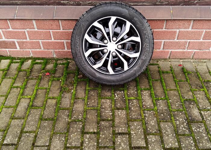 Grajewo ogłoszenia: Sprzedam kołpaki 4szt.60zł. Grajewo.Pokazany jeden na kole 15 cali