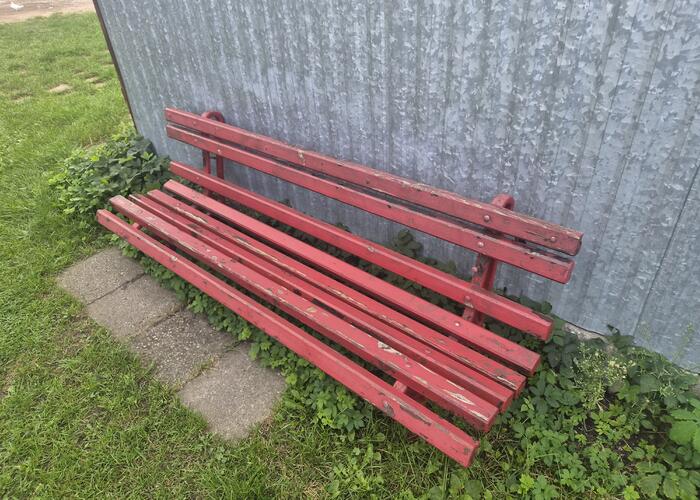 Grajewo ogłoszenia: Sprzedam ławke widoczna na zdjeciu do odświeżenia . Cieżka solidna